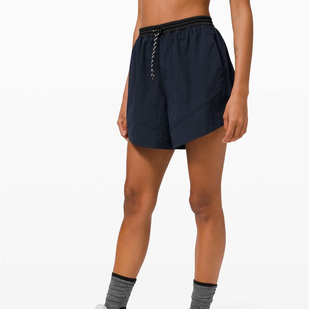 Lululemon Evergreen Short